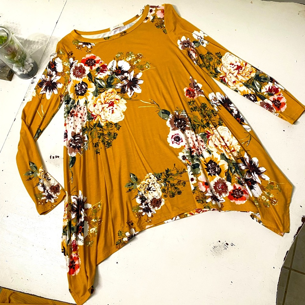 Yellow floral tunic
